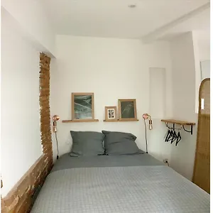  Apartment Charmant-confort-hypercentre-metro-wifi
